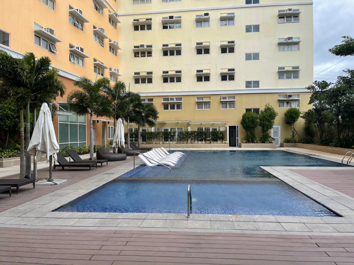 Khentdrick'S Place At Holland Park Southwoods Binan Luaran gambar